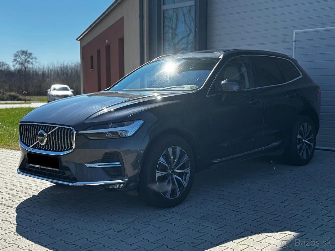 Volvo XC60 B4 mHEV Inscription AWD, Plna vybava