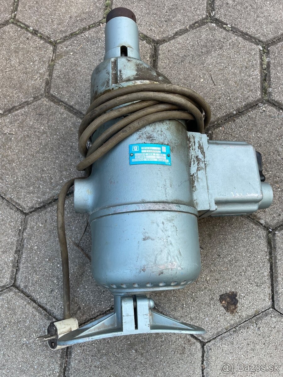 Vŕtačka Vj432