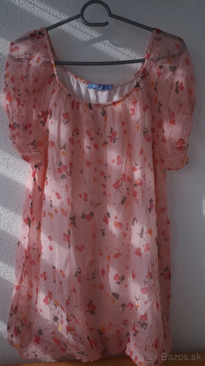 ruzovy top