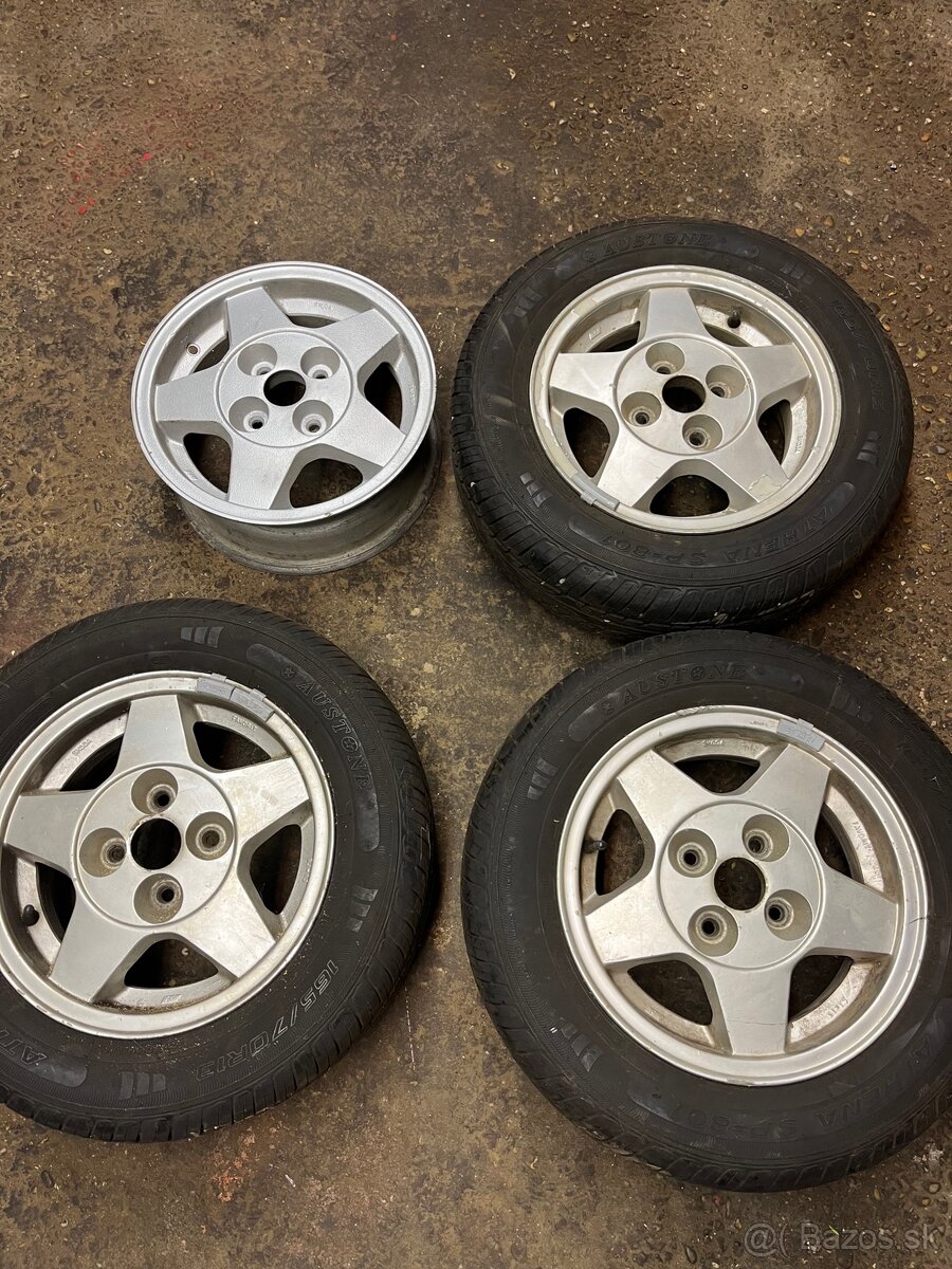 Kolesa Skoda Favorit