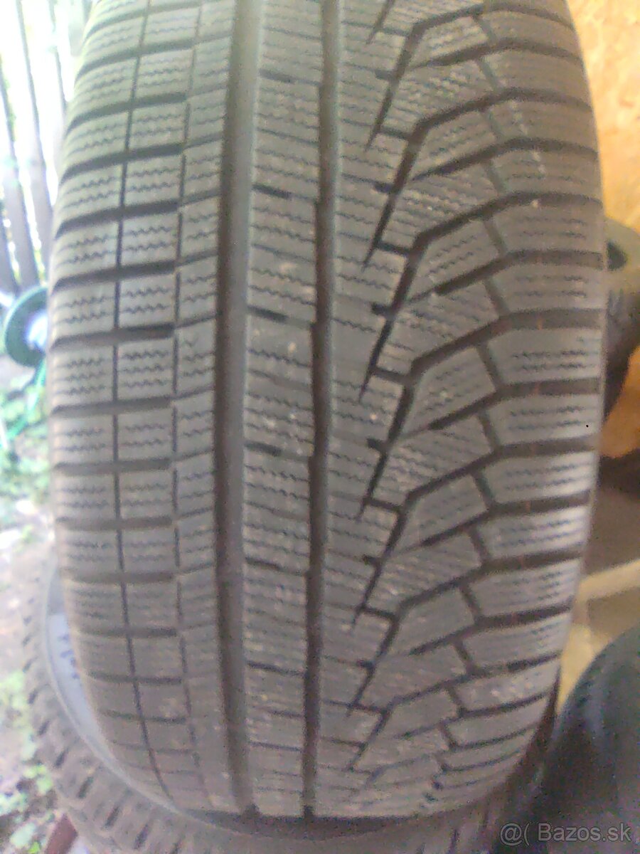 Zimne 245/45/R19 Nankook wintericept evo2, 4ks, 6-7mm.