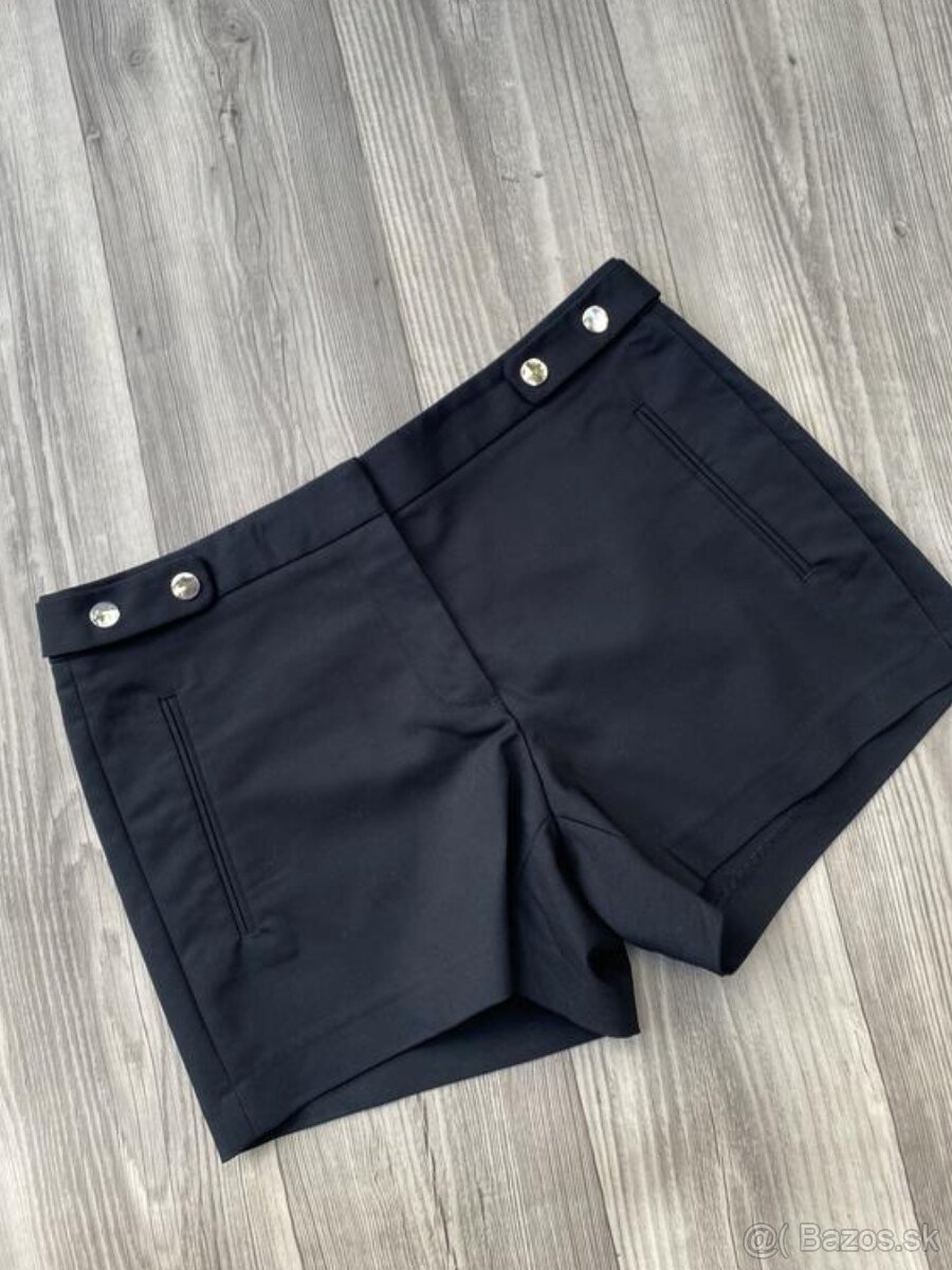 Čierne kraťasy Zara