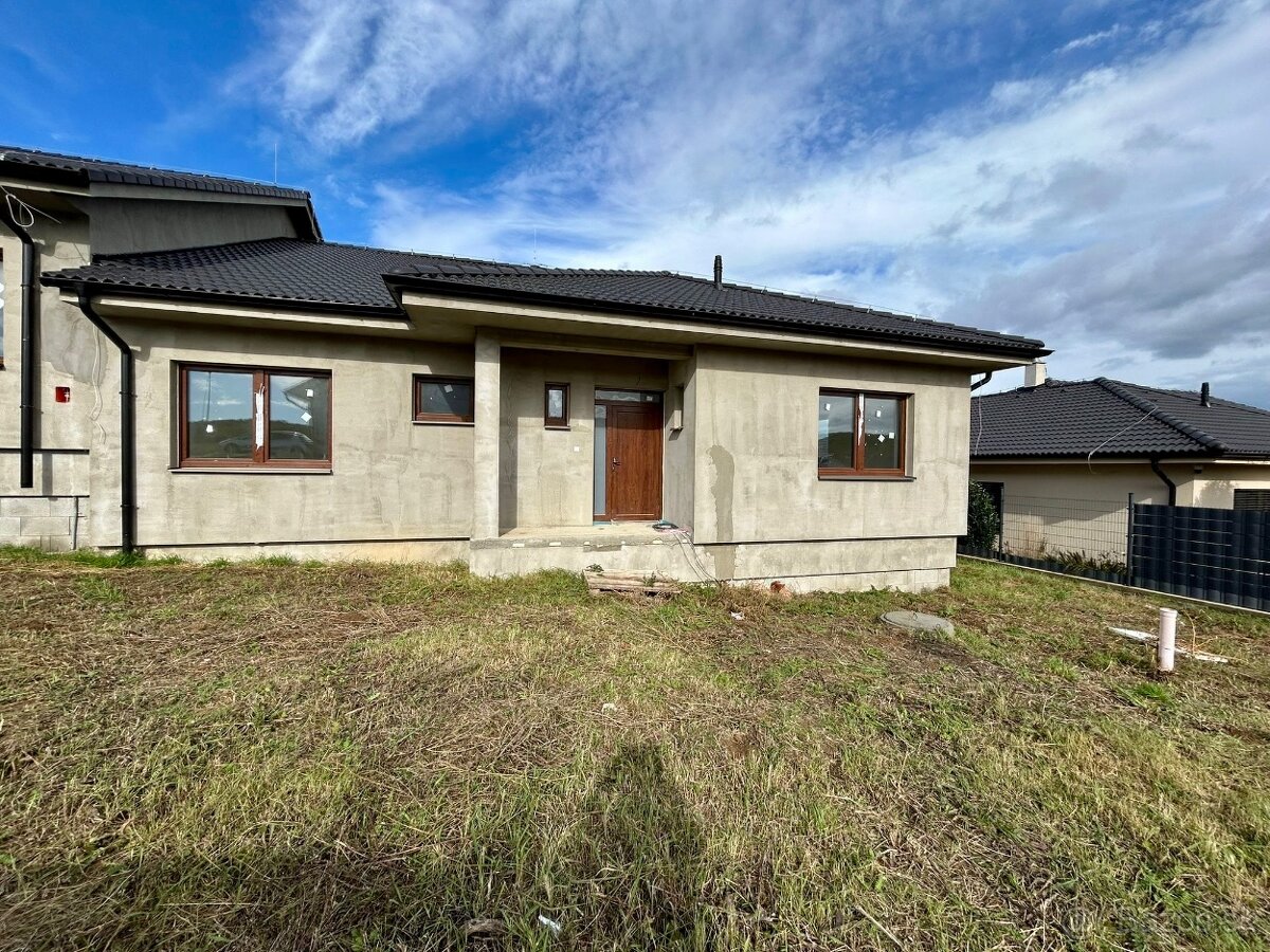 Predaj- novostavba 3- izbového rodinného domu /Kynek