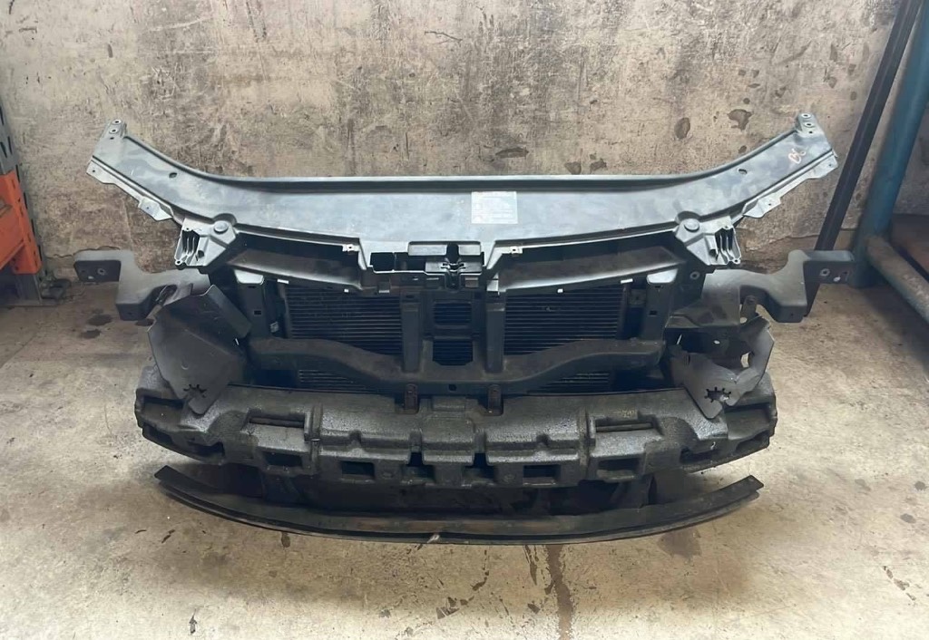 Chladičová stena VOLKSWAGEN PASSAT B6