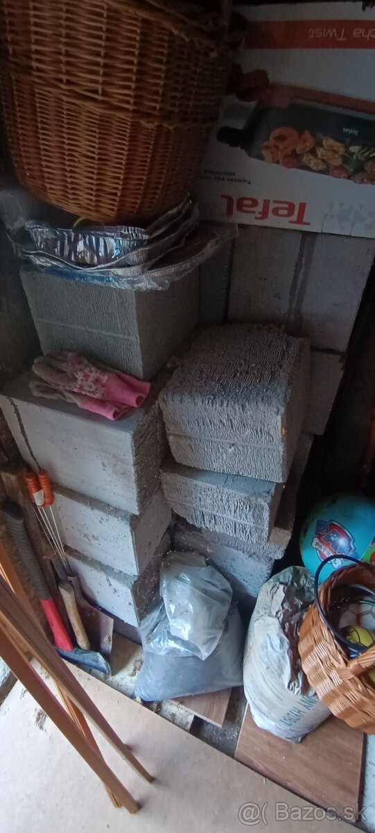 Darujem stavebne kvadre