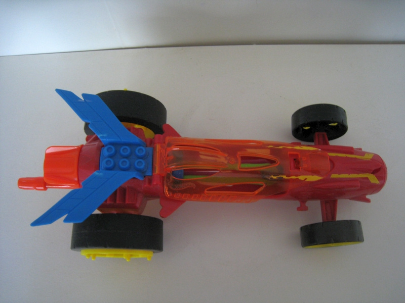 Auto na gumičkový pohon