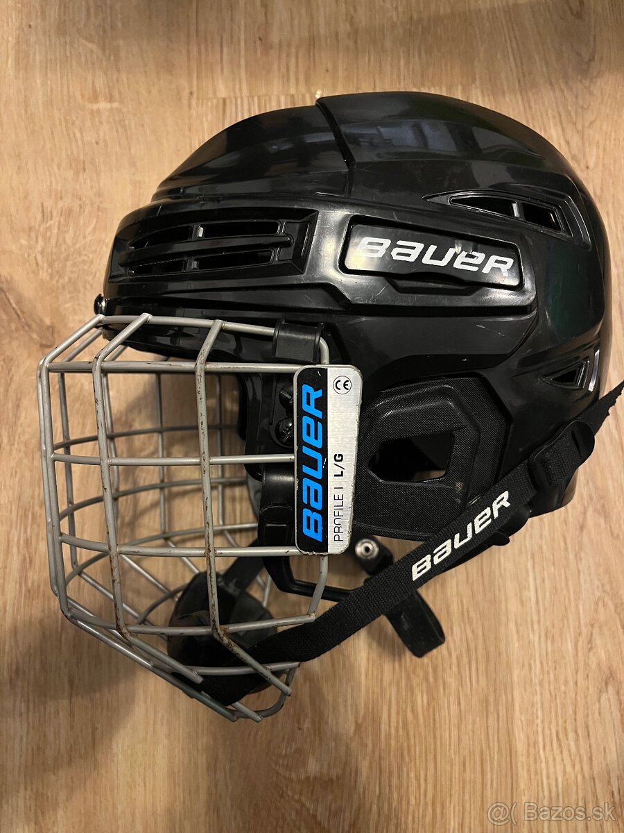 Hokejova prilba 56-61cm