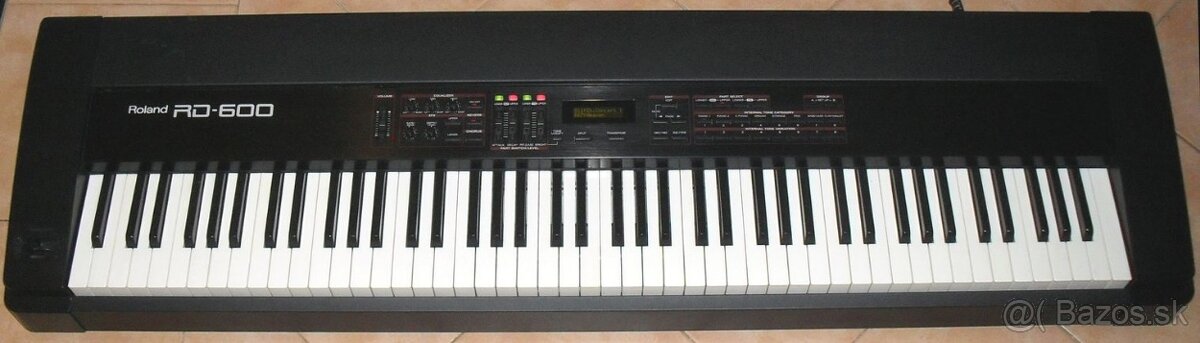 Stage piano Roland RD 600