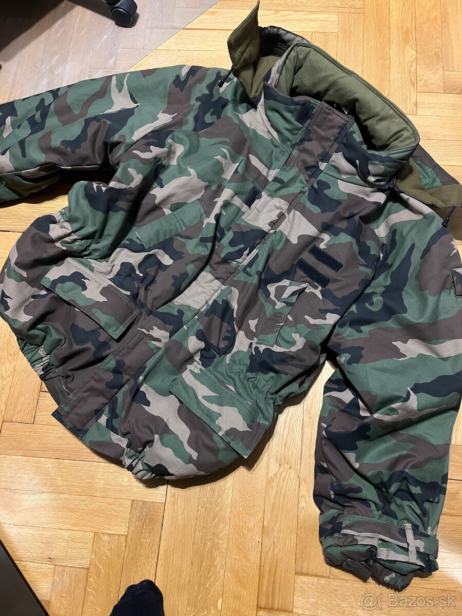 Vojenská paperova bunda vz97 ossr