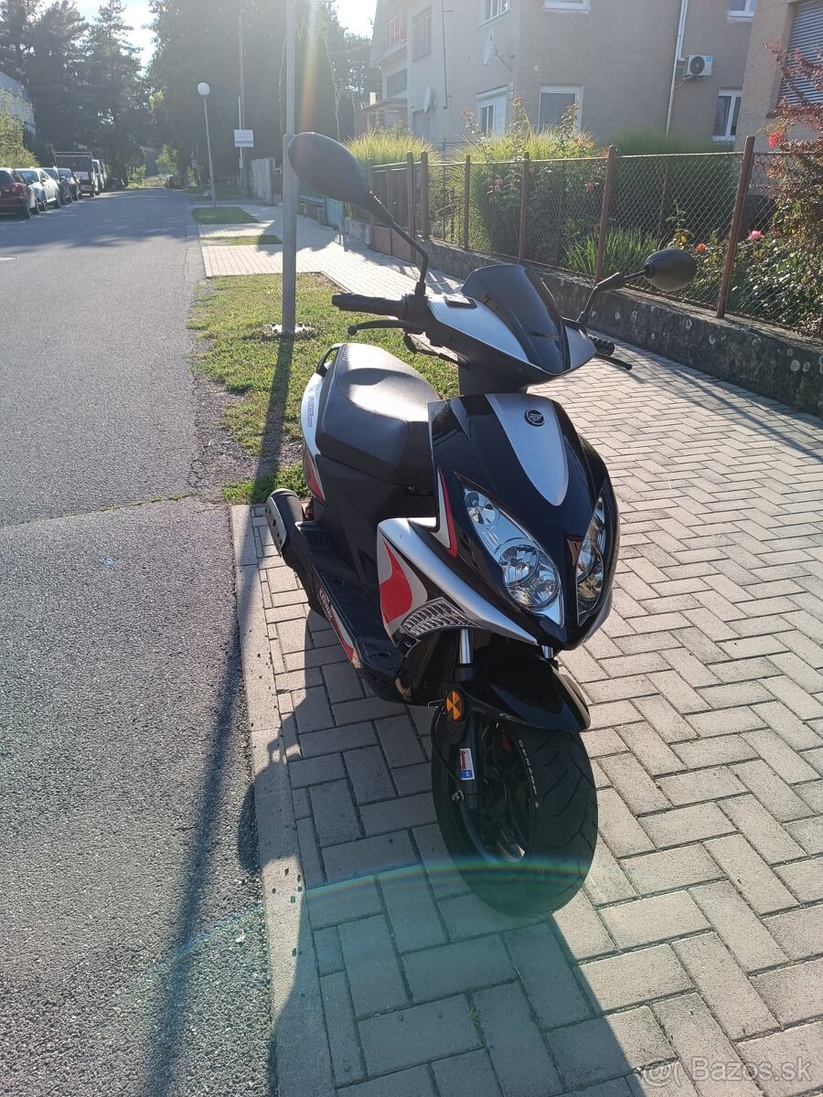 Predám Keeway F-ACT EVO