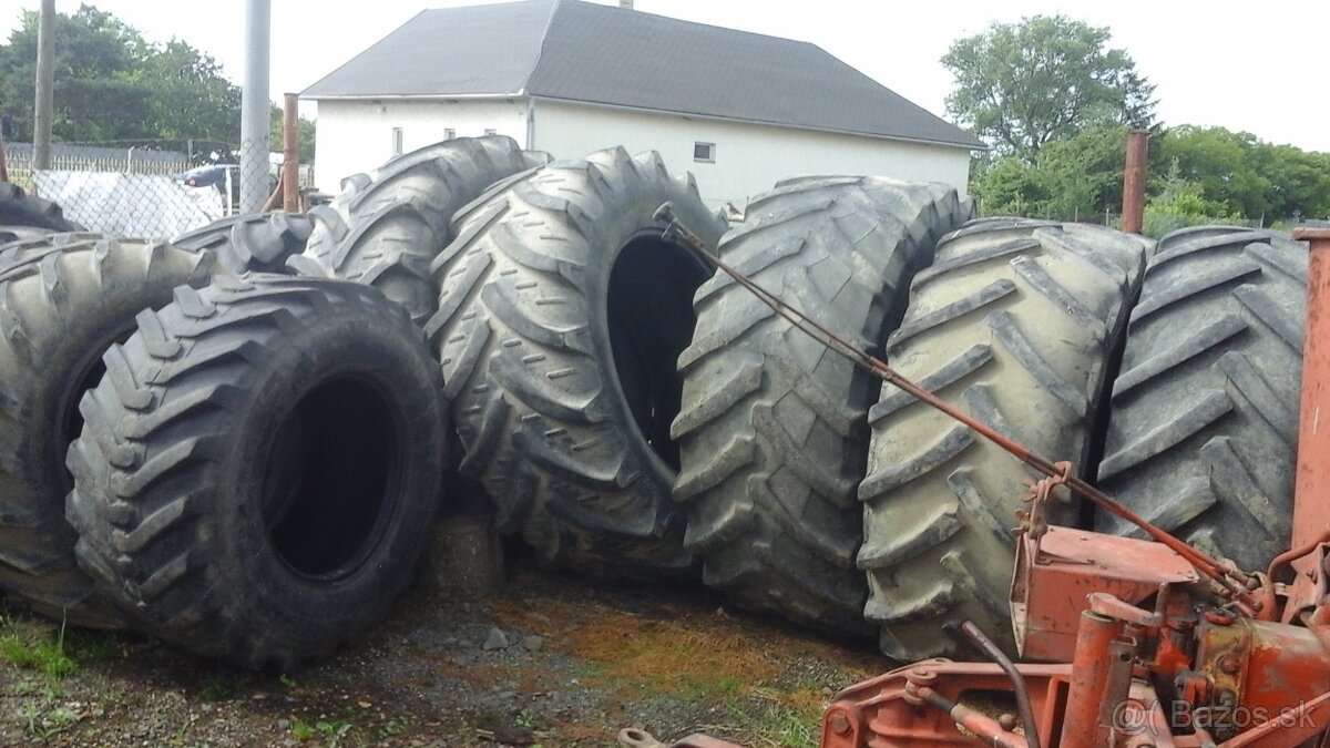 Pneu agro+nákladné+stavebné,lkt,v3s,traktor,kombajn