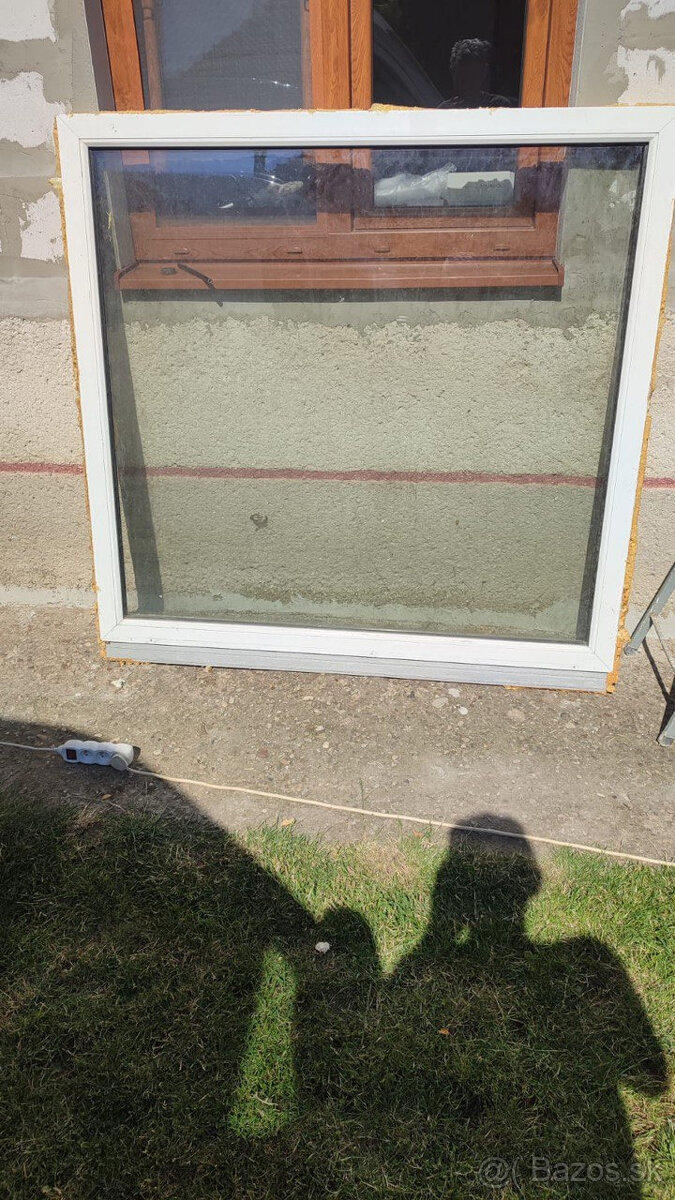 Fixne pevne okno z parapetnym profilom - š 150cm a v 140 cm