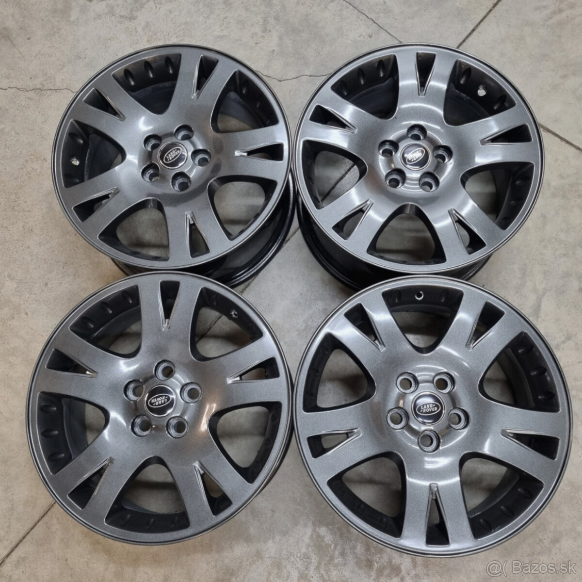 Hliníkové disky 5x120 R19 9J ET53