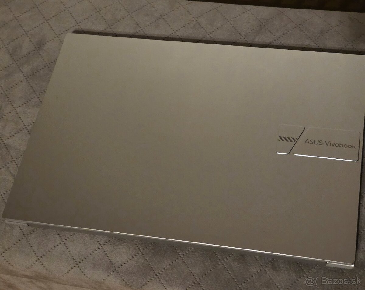 Predám notebook značny ASUS