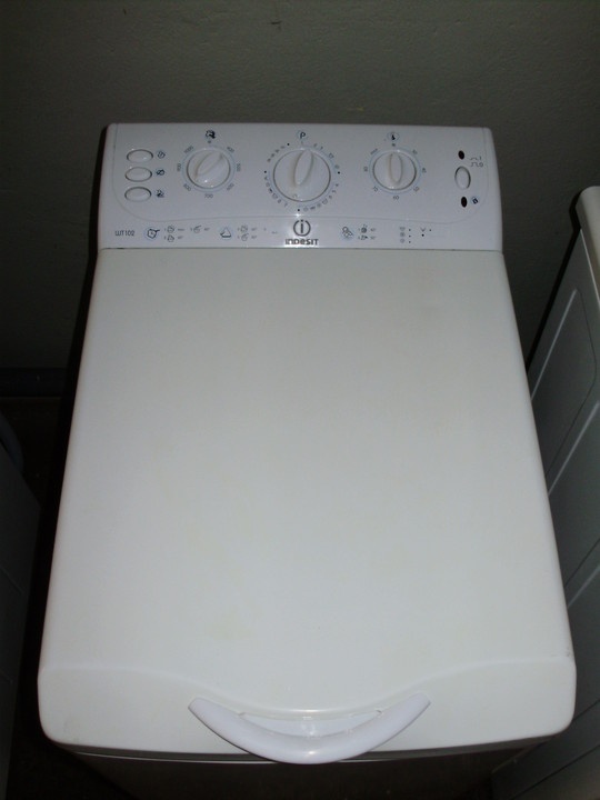Predám plnefunkčná automatická práčka INDESIT,1200 ot./min.