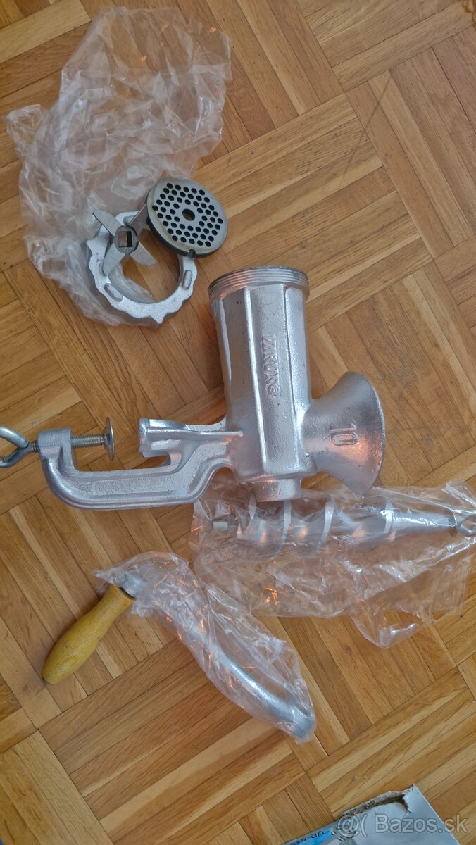 Mlynček na mäso vel.10