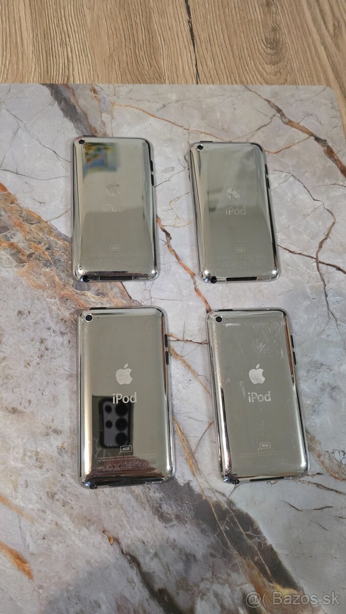 4x Apple iPod touch 4. generácie 8GB vypálené pixely