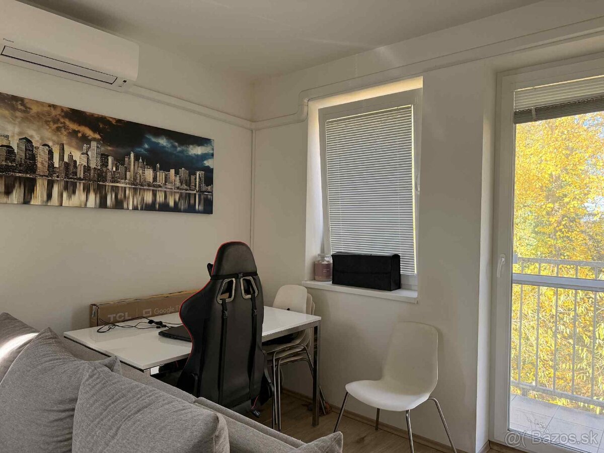 Na prenájom krásny slnečný 2izb. byt