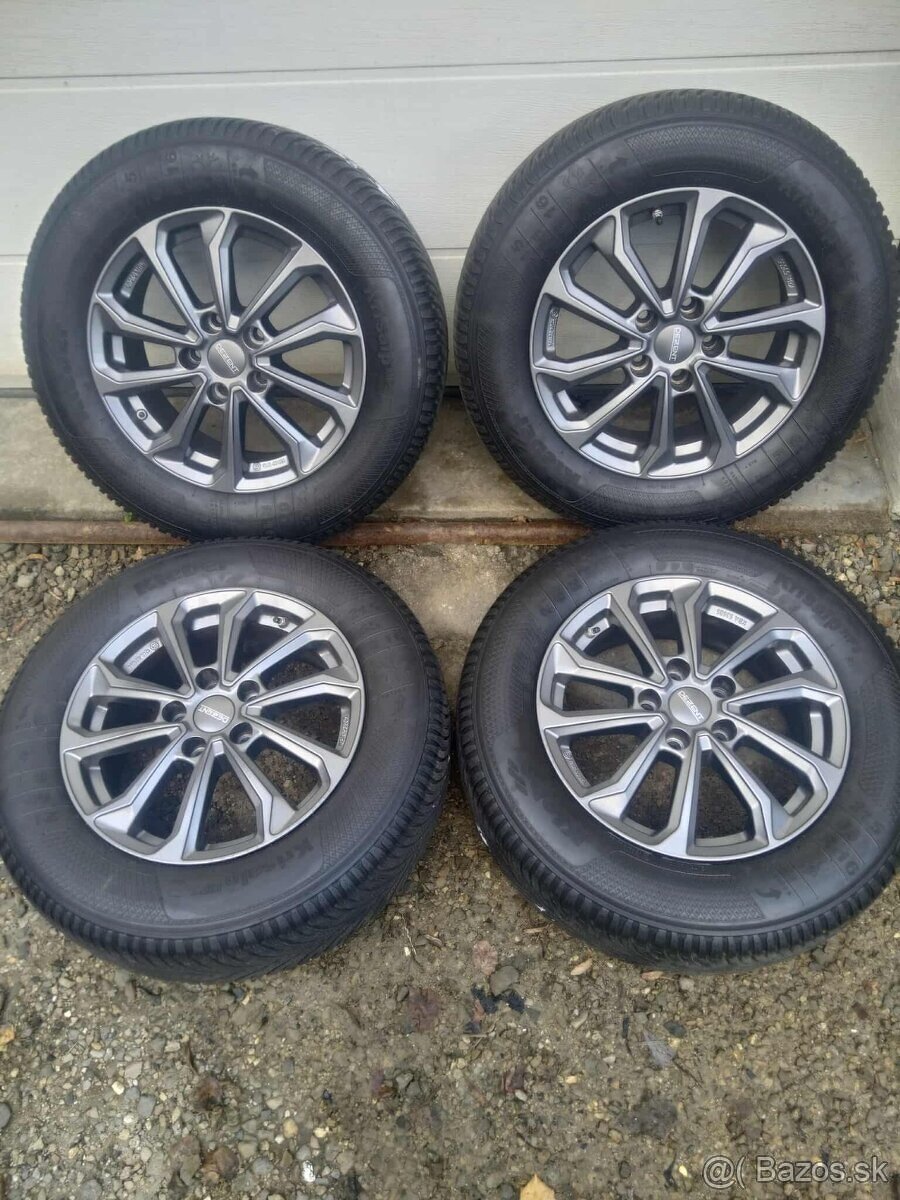 Alu 5 x 114,3 R 16 + TPMS + zimné pneu 215/65 R 16.