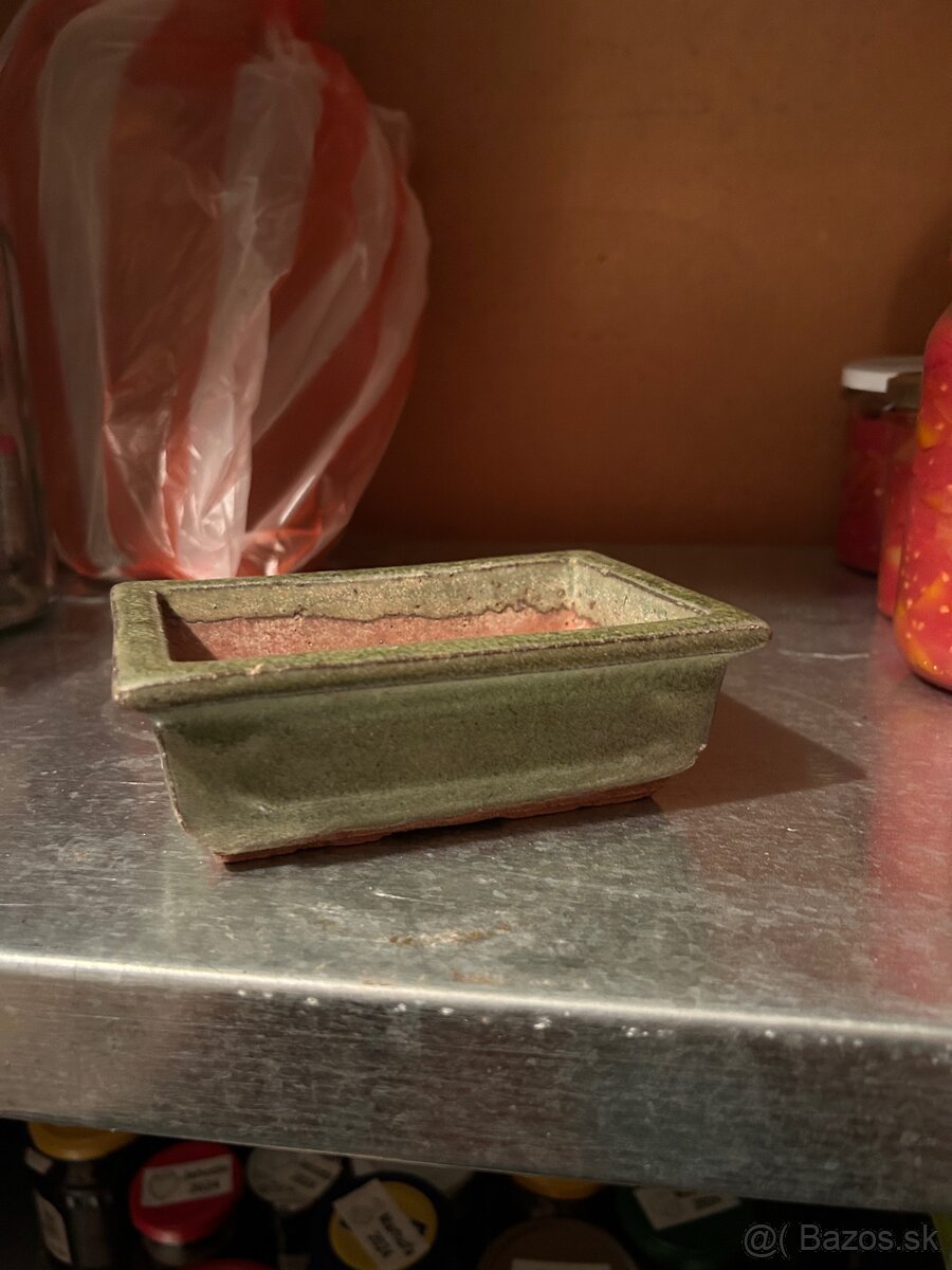 Kvetináč pre bonsai