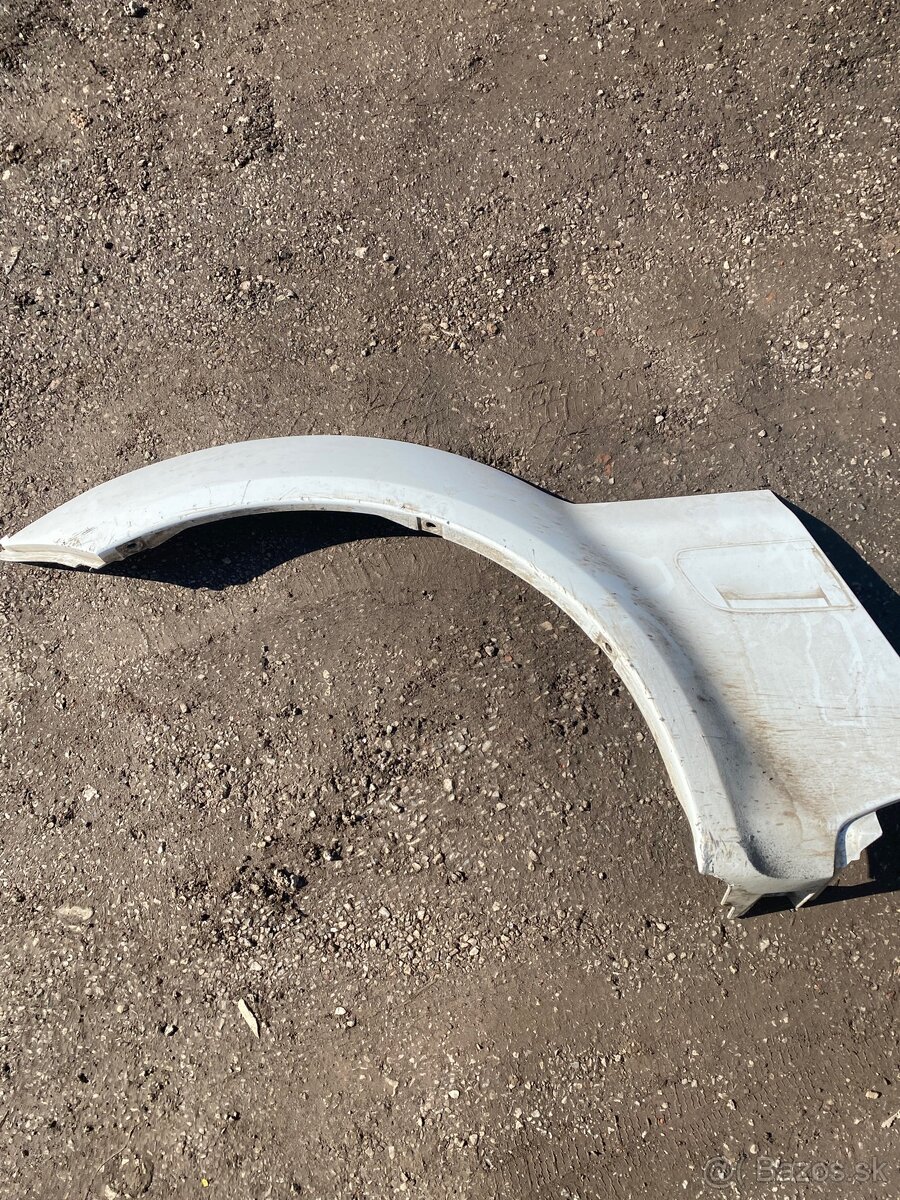 JIMNY zadny plastový lem ľavá strana