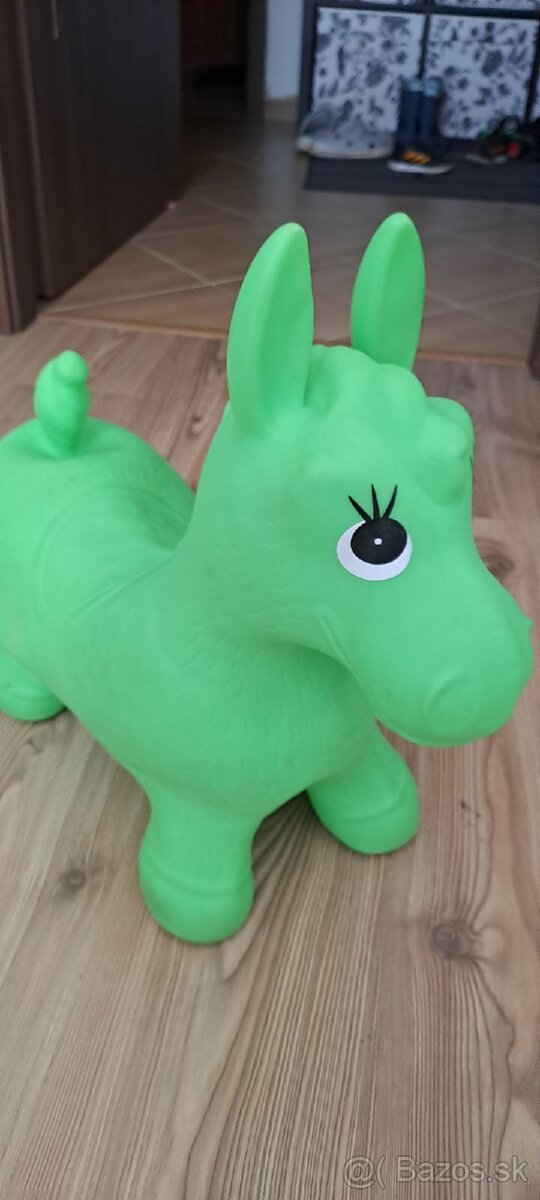 Predám John hopsadlo konik