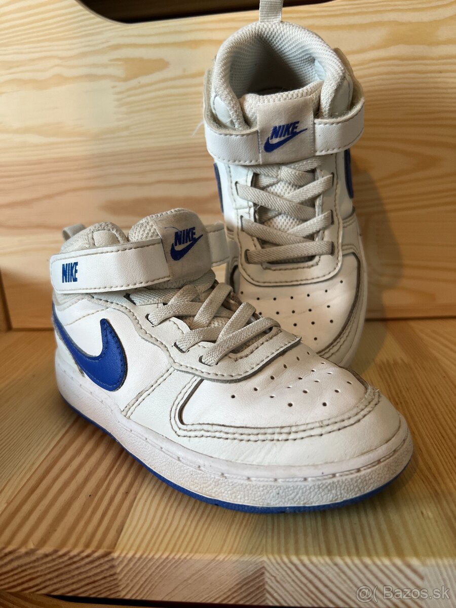 Tenisky zn.NIKE Výborný stav