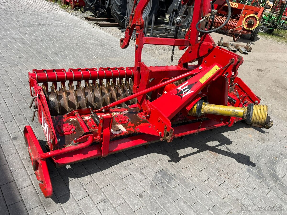 Rotační brány LELY 2,5m, packer válec