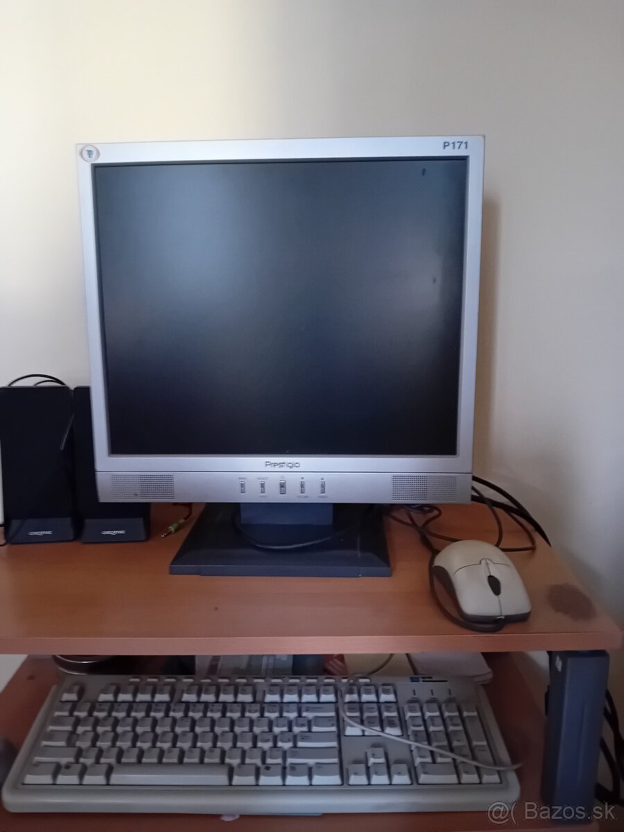 predám monitor