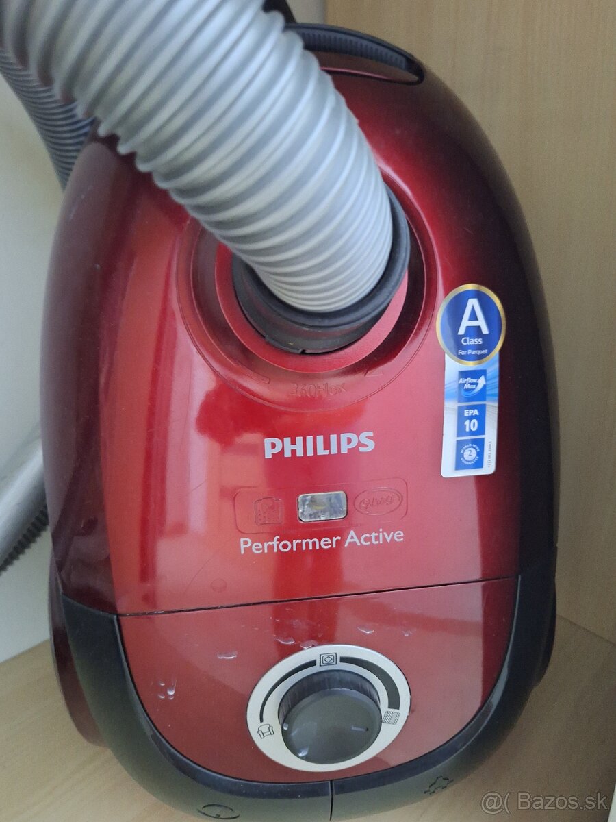 PHILIPS vysávač