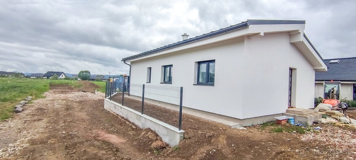 Rodinný dom,/426m2/, Kotešová - Bytča