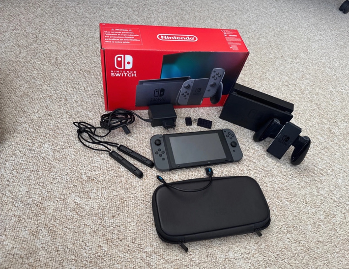 Nintendo Switch