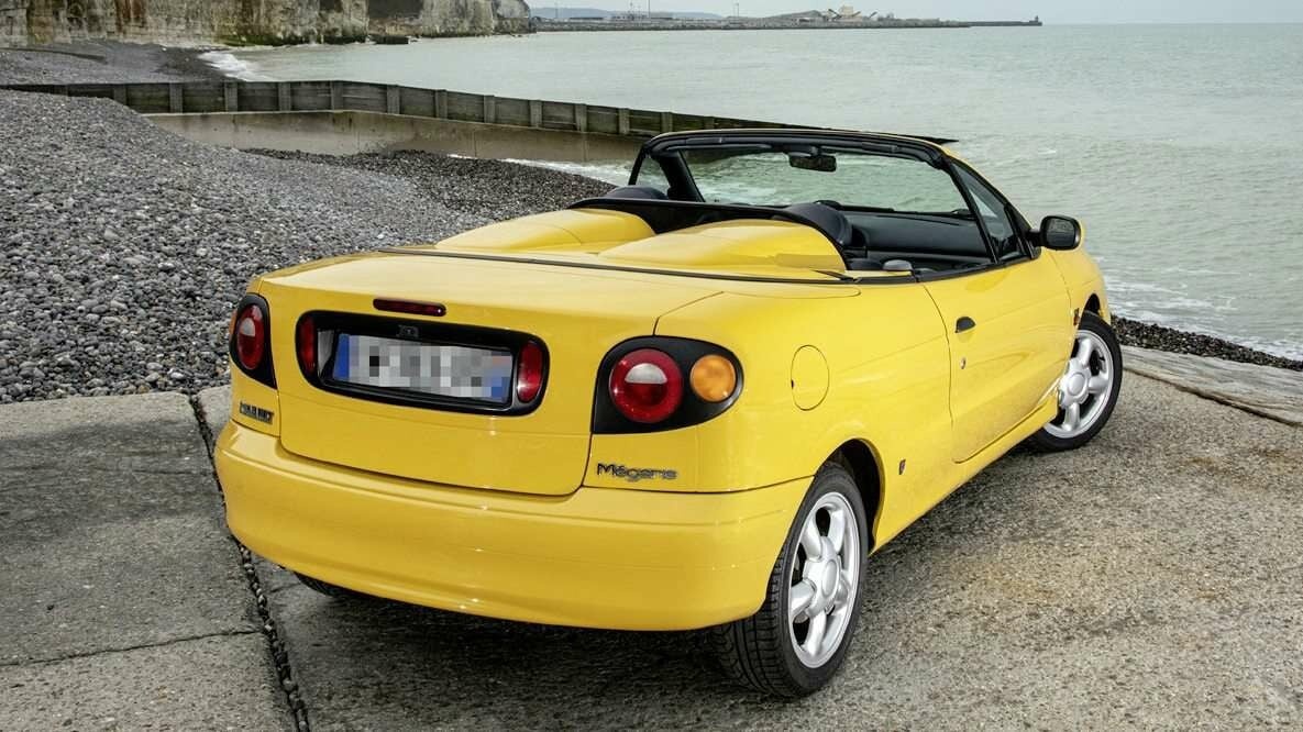 KÚPIM MEGANE CABRIO