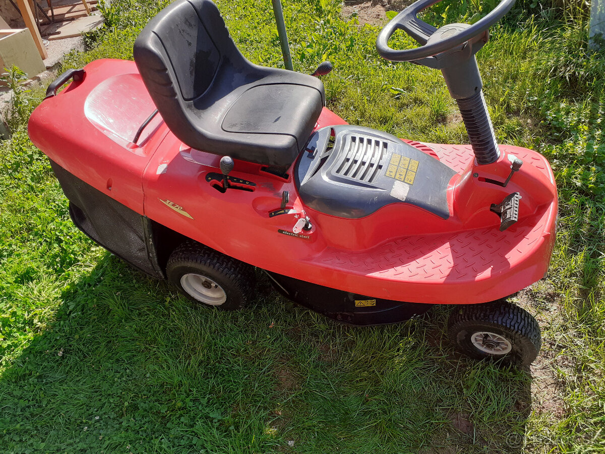 Rider Castelgarden XE70