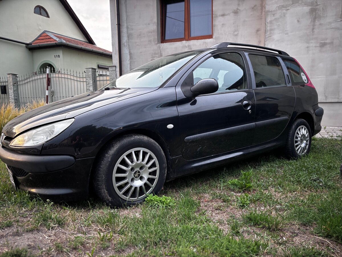 Peugeot 206