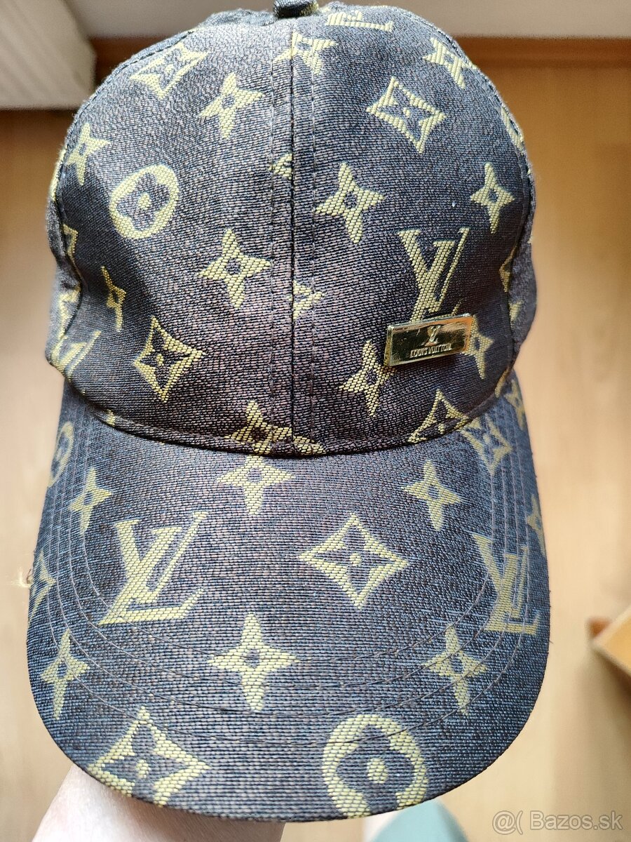 Predám šiltovku L. Vuitton