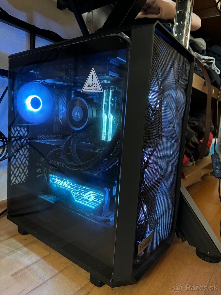 Počitač AMD Ryzen 9, RTX 4070 Ti, 32GB, 3TB SSD