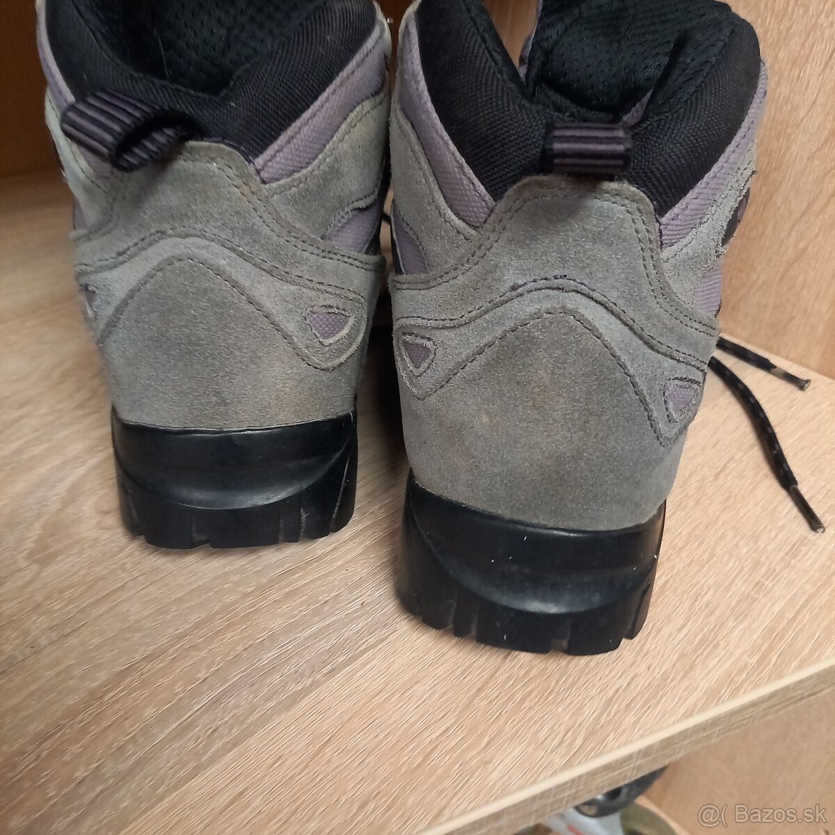 turistické topánky VIBRAM