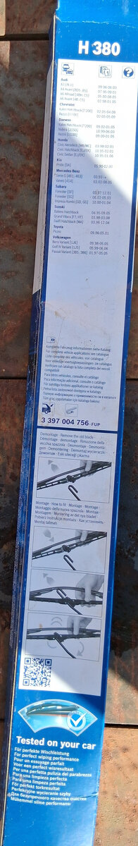 zadne stierace bosch