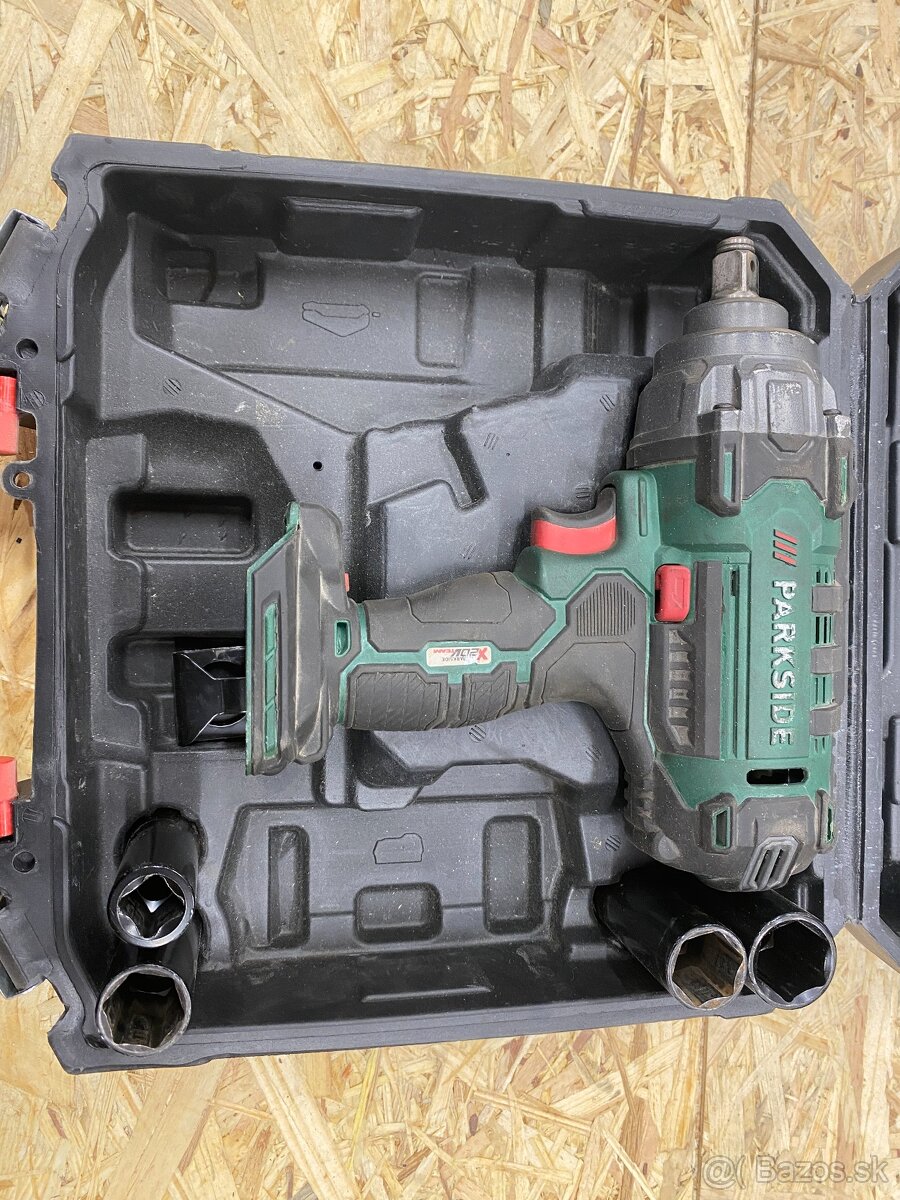 rázová uťahovačka Parkside