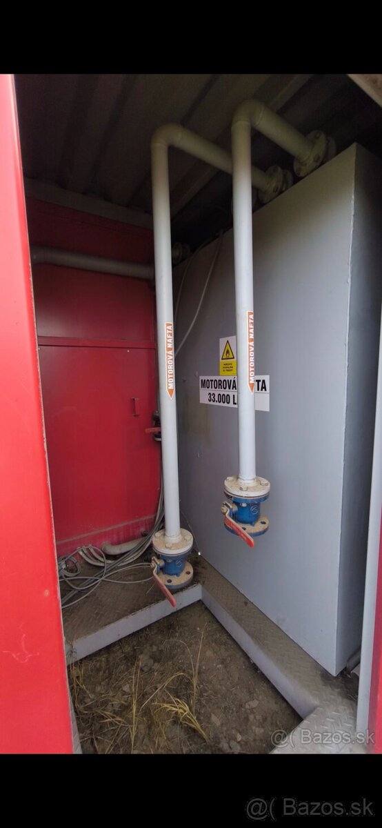 Predám benkalor na naftu 33 tisíc litrov