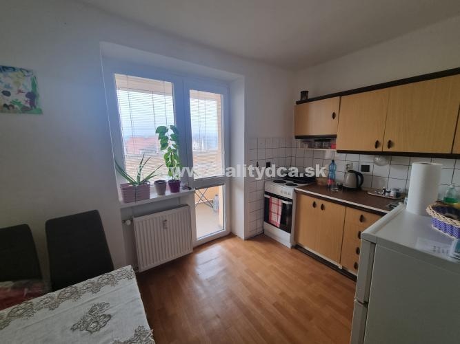 Predáme 1-izbový byt v Dubnici nad Váhom