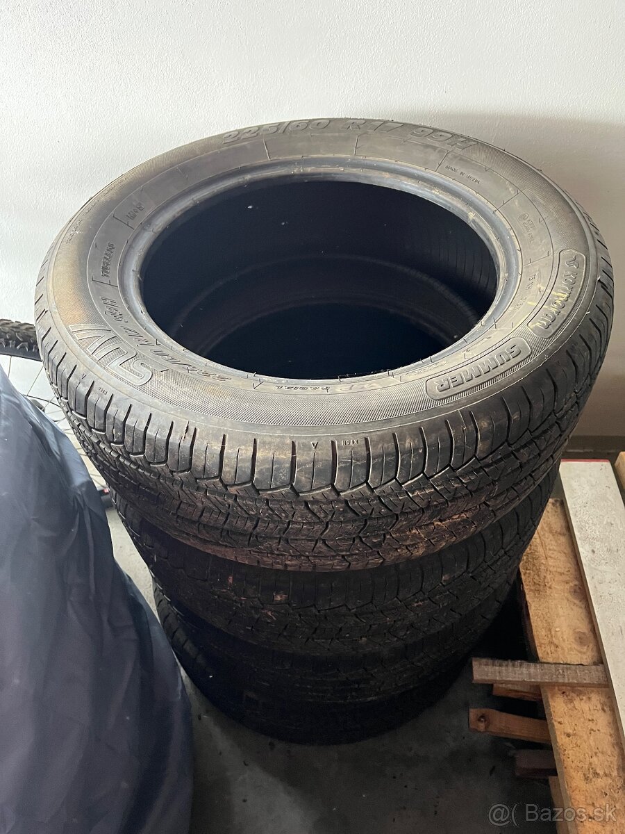 225/60R17 99H
