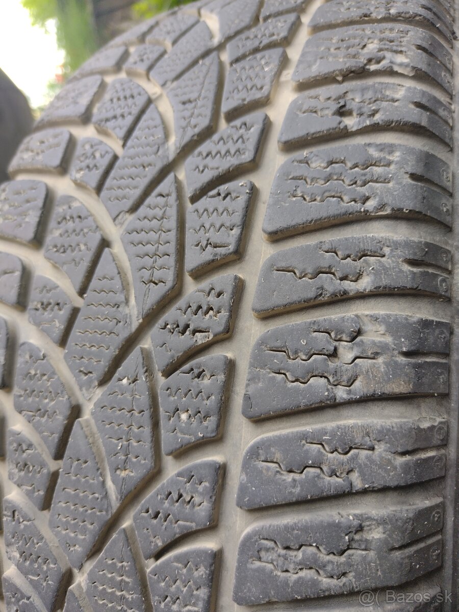 Pneumatiky 205/55R16 + plechové disky
