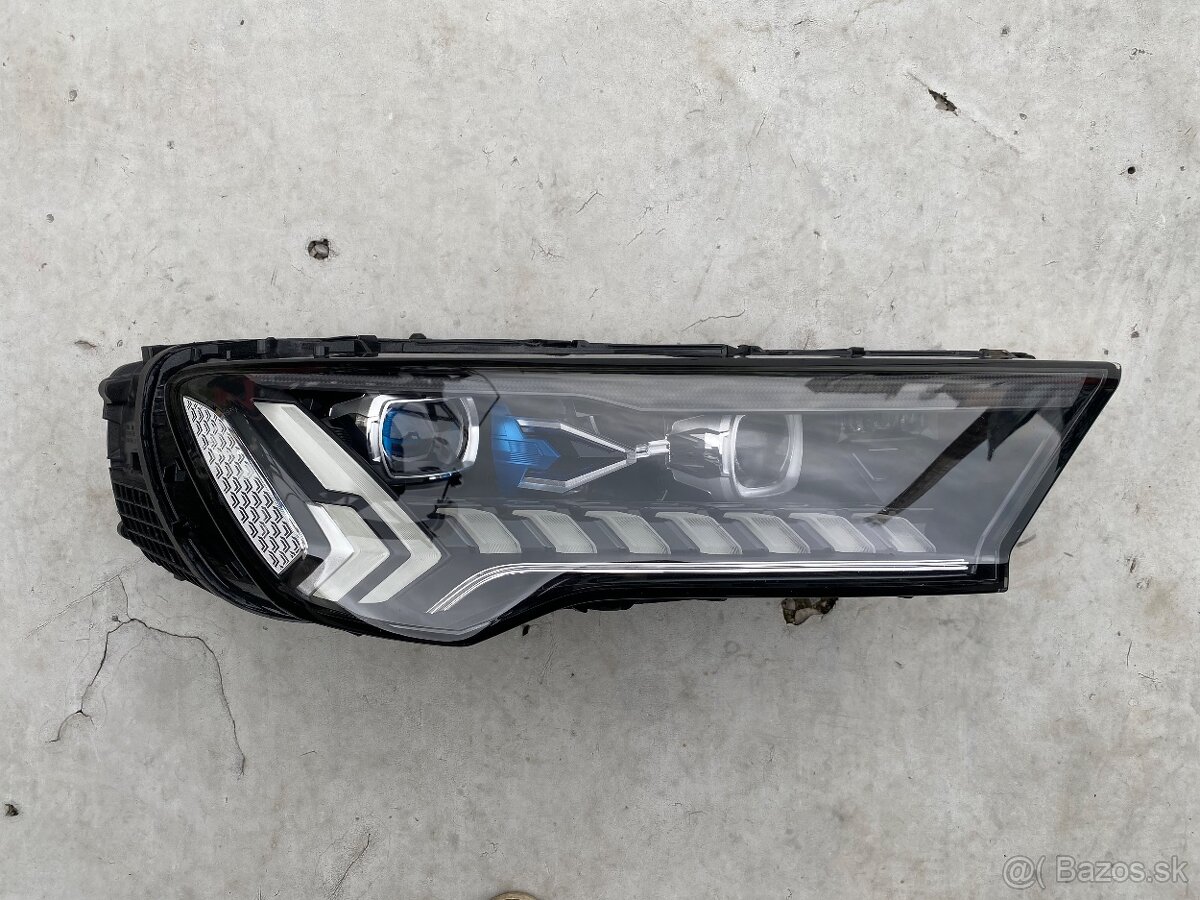 AUDI Q7 4M0 LIFT 2019-2024 LASER FULL LED SVETLO PRAVÉ