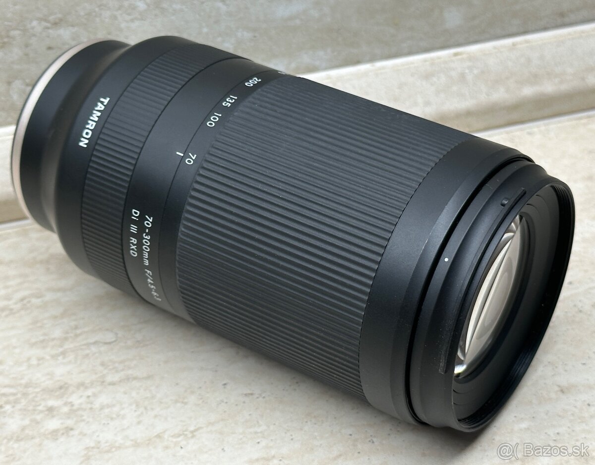 Tamron 70-300mm f/4.5-6.3 Di III RXD baj. Sony FE (A047)
