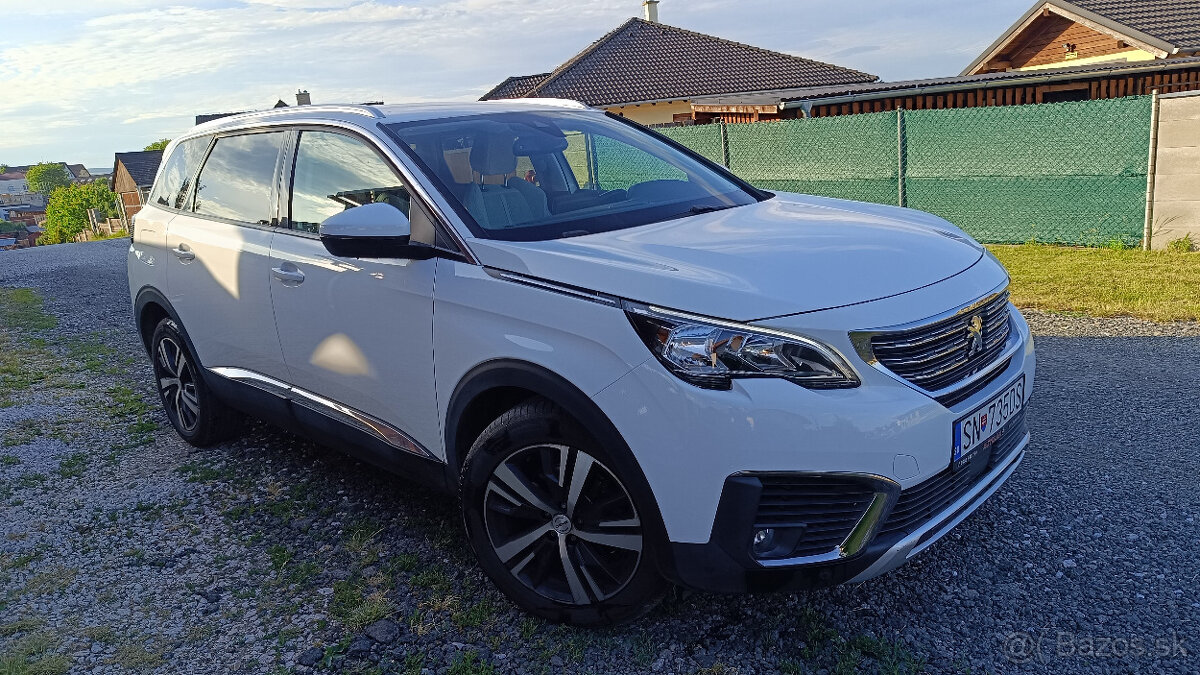Peugeot 5008 7 miestny