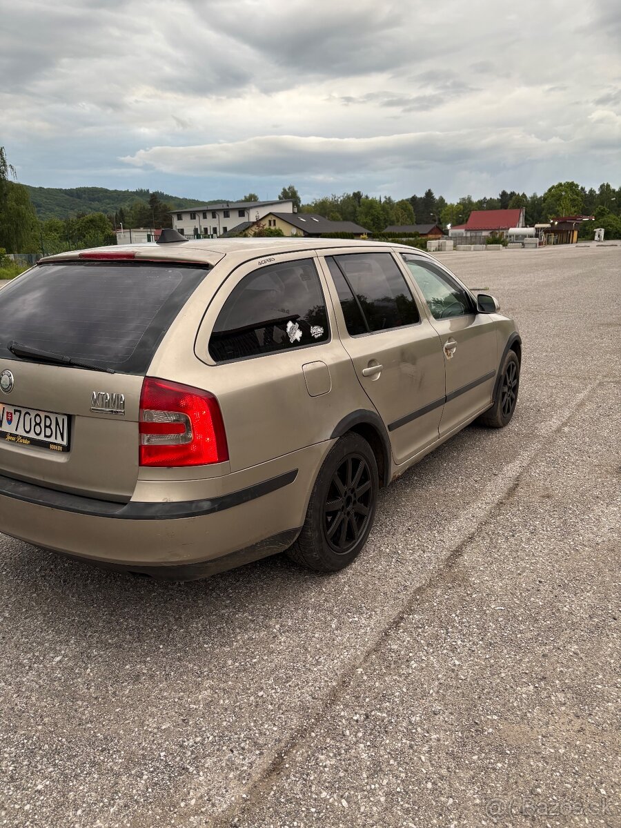 rozpredam vcelku octavia 2combi