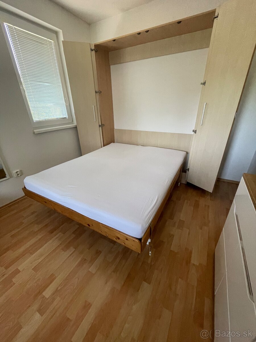 Sklápacia manželská posteľ