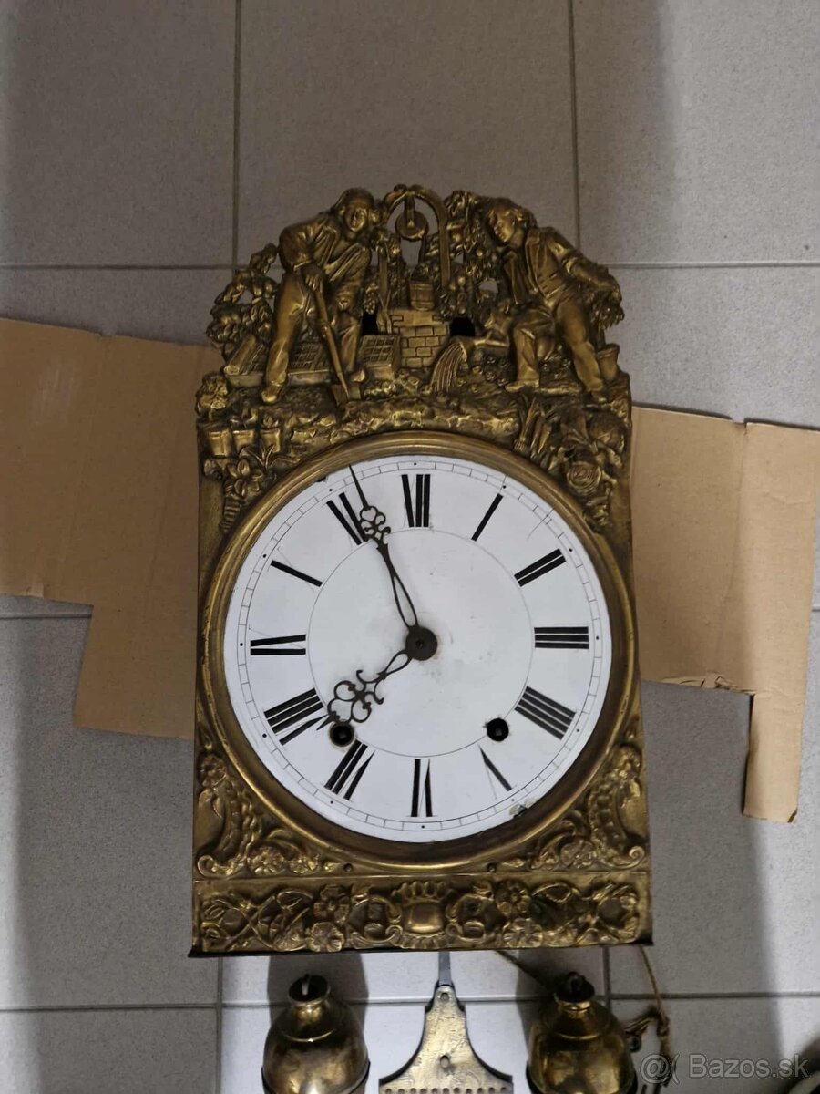 Comtoise nástenné hodiny starožitné